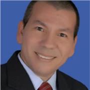 Profesor de Matemáticas, física, informática, inglés básico, química básica y español dicta clases a niños, jóvenes y adultos